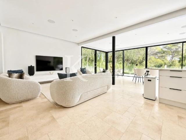 LOCATION VILLA 6P MOUGINS DOMAINE ARGEVILLE