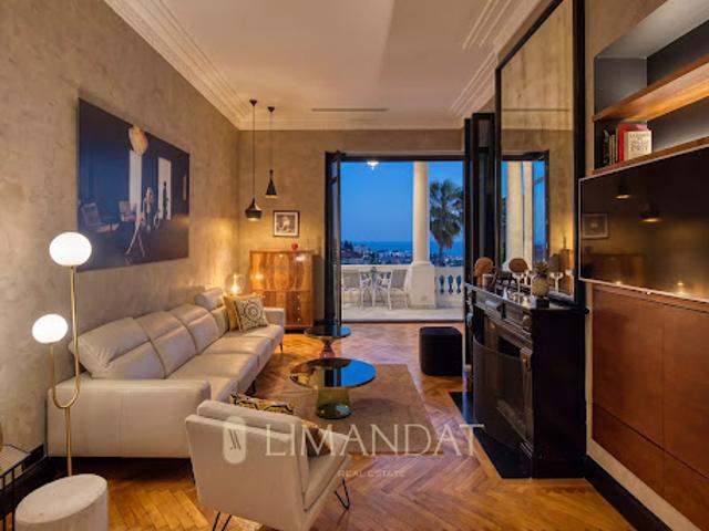 Location Villa 7 pièces 253 m2 Nice