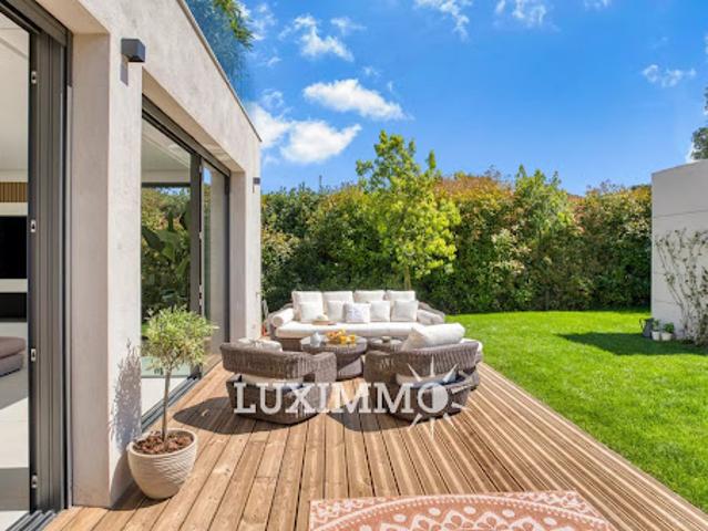 Location Villa 8 pièces 418 m2 Mougins