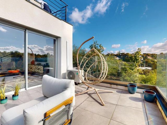 Location Villa 135 m2 à Millery