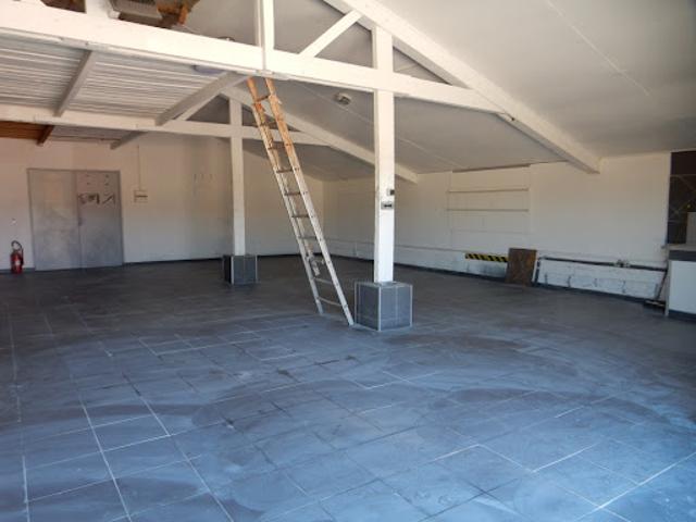 Location Villa 1 pièce 140 m2 Eguilles