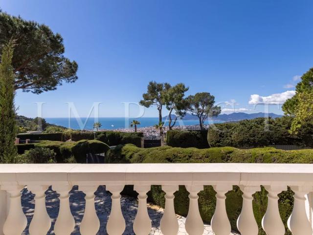 Location villa vue mer Cannes