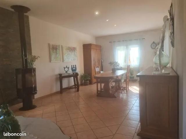 Location villa avec piscine