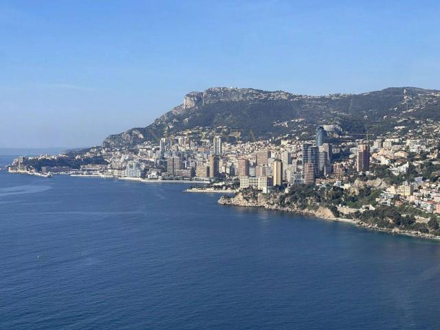 Location Villa Roquebrune Cap Martin 27 000 €/mois