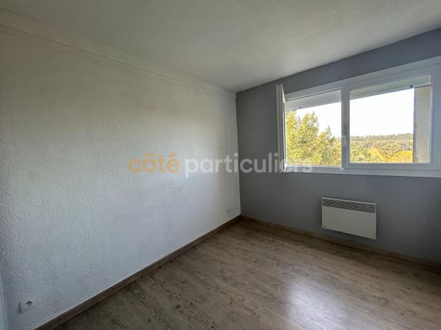 LOCATION À L'ANNÉE APPARTEMENT 72M2 2 CHAMBRES LE VERDON