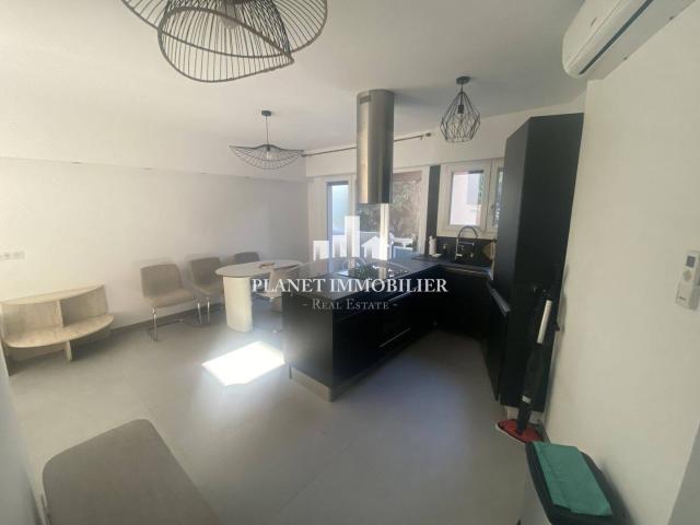 LOCATION A L'ANNEE JUAN LES PINS SARAMARTEL 2 Pieces de 42.29