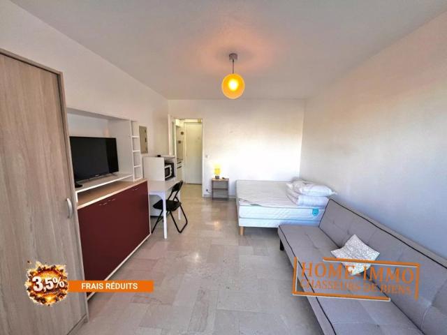 LOCATION A L'ANNÉE Studio 19 m² Centre de Juan les Pins