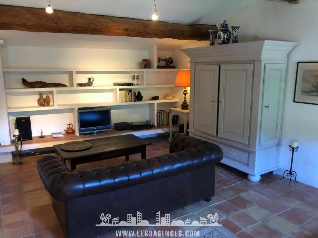 Location A LOUER MAISON MEUBLEE TYPE F2/F3 SUR GRIMAUD | Les 3 Agences