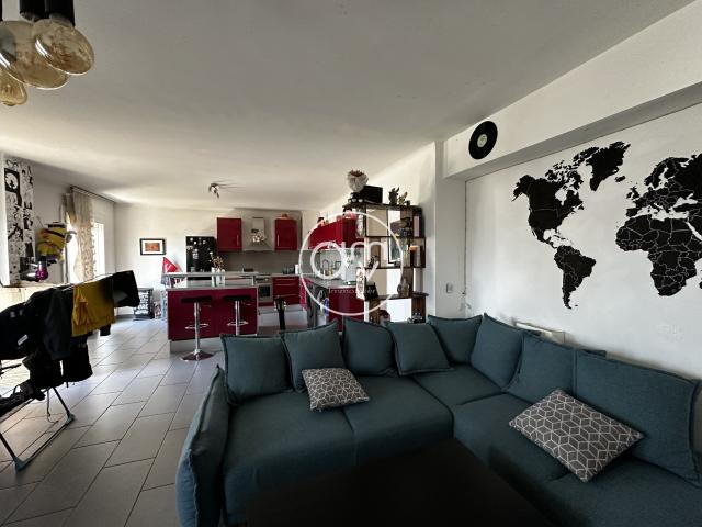 Location À louer – Grand T2 bis meublé – Pont du Las, Toulon | AMV Immobilier