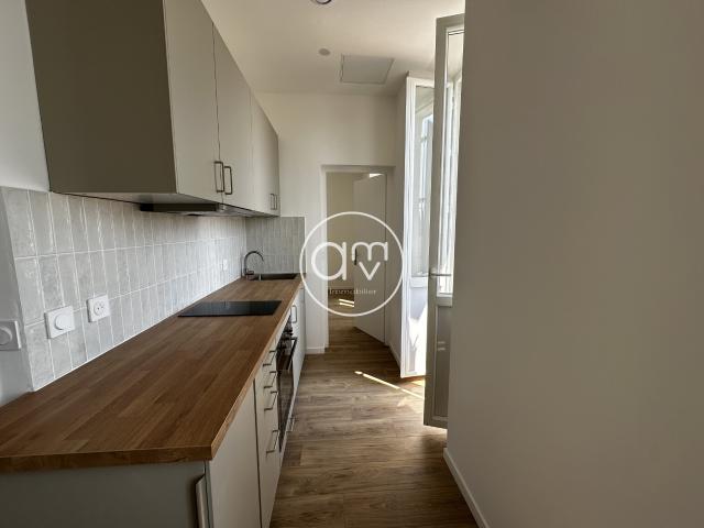 Location À louer – T2 entièrement rénové – Toulon | AMV Immobilier