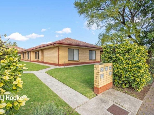 Location and Lifestyle in the Heart of Hyde Park