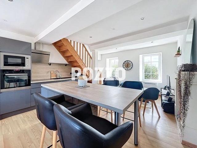 LOCATION: APPT MEUBLE T3 MOUEN