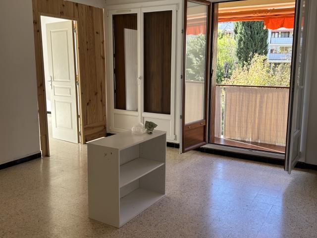 LOCATION APPART T3/4 AUBAGNE
