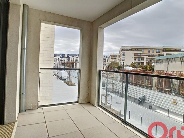 Location appartement, 43.48 m² T 2 à Châtenay Malabry, 1 110 €