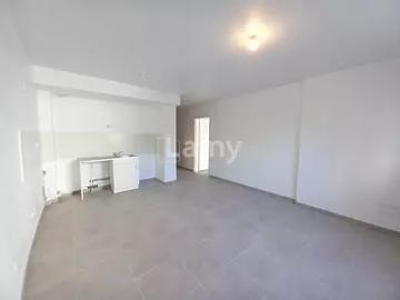 location appartement, 43.72 m² terrasse parking