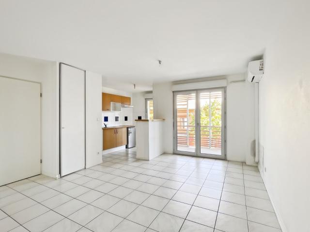 Location appartement, 43.7 m² T 2 à Toulouse, 697 €