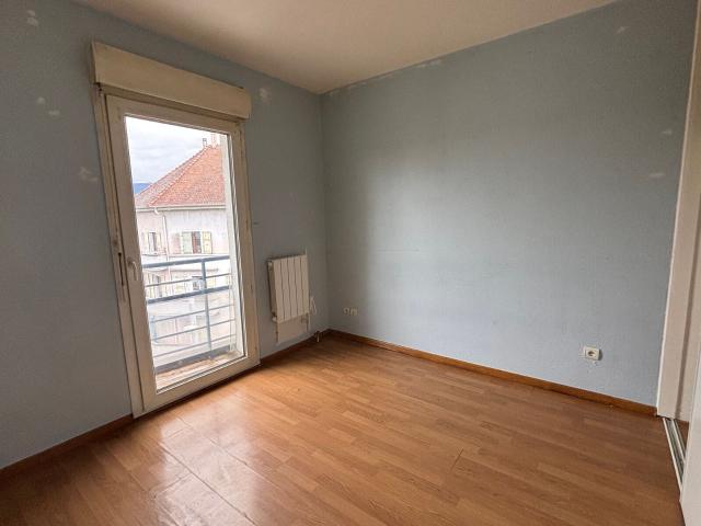 Location appartement, 43.97 m² T 2 à Gaillard, 1 260 €