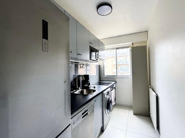 Location appartement, 43 m² T 2 à Clichy, 1 300 €