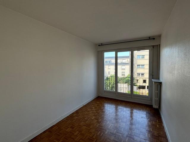 Location appartement, 40.73 m² T 2 à Bourg la Reine, 938 €
