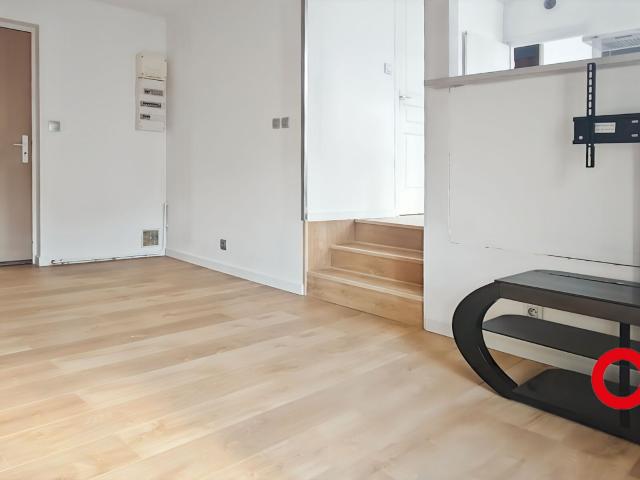 Location appartement, 40.11 m² T 2 à Pont Sainte Maxence, 650 €