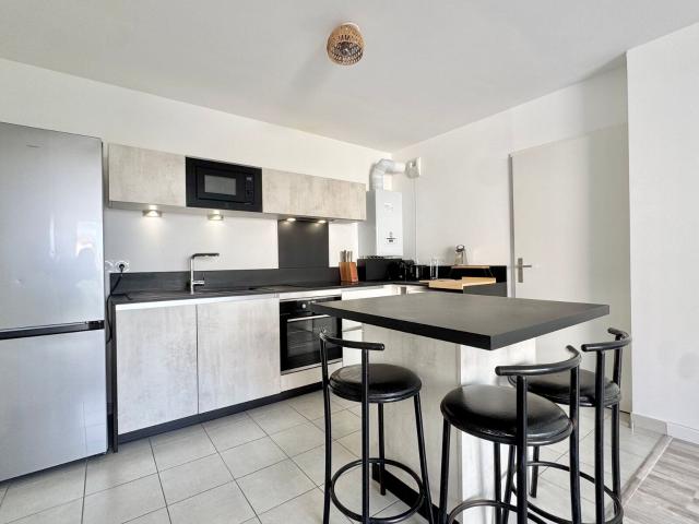 Location appartement, 40.29 m² T 2 à Champs sur Marne, 1 000 €