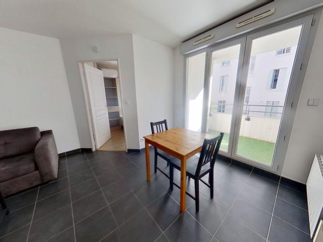 Location appartement, 41.5 m² T 2 à Lyon 9, 890 €