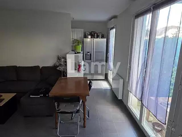 location appartement, 42.0 m² terrasse parking