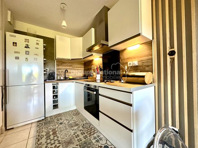 Location appartement 42.18 m², Nimes 30900 Gard