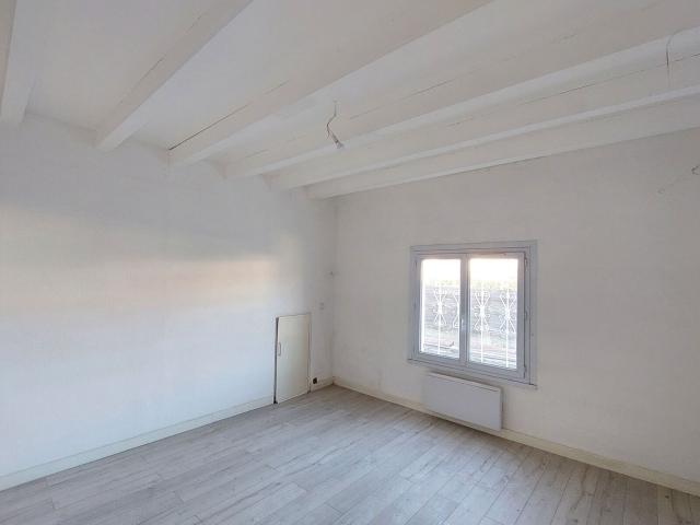 Location appartement, 42.29 m² T 2 à Manosque, 605 €