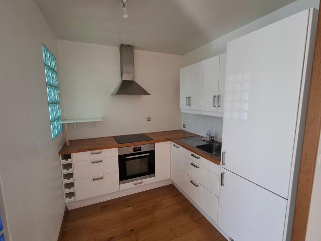 Location appartement, 42.2 m² T 2 à Compiègne, 680 €