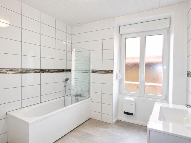 Location appartement, 42.31 m² T 2 à Senones, 380 €