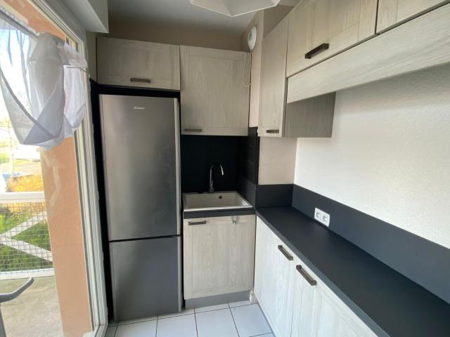 Location appartement, 47.4 m² T 2 à Aytré, 675 €