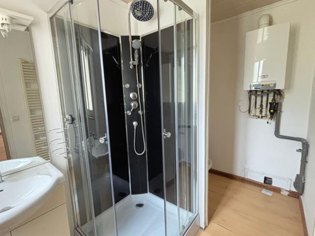 Location appartement, 47.92 m² T 2 à Crézancy, 593 €