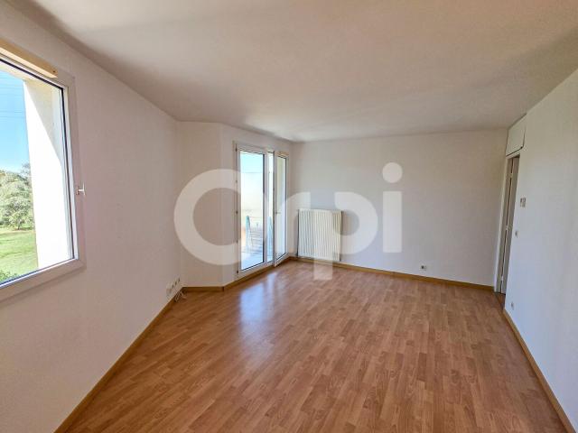 Location appartement, 47 m² T 2 à Élancourt, 950 €