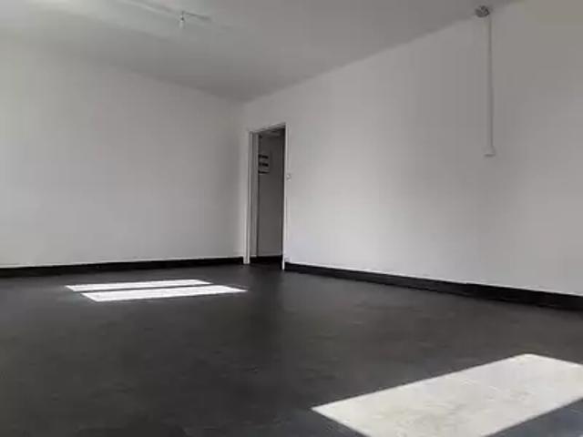 location appartement, 44.87 m² au dernier étage