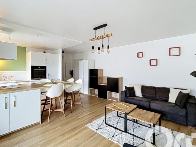 Location appartement, 45.25 m² T 2 à Villeurbanne, 990 €