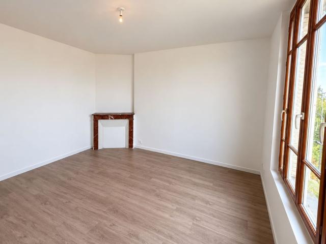 Location appartement, 45.34 m² T 2 à Aulnay sous Bois, 1 100 €