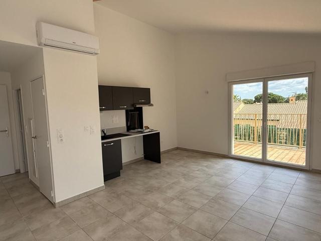 Location appartement, 45 m² T 2 à Le Crès, 775 €