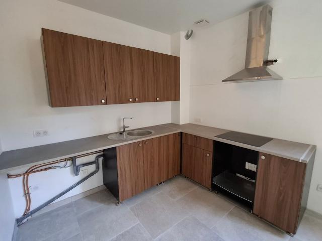 Location appartement, 46.82 m² T 2 à Compiègne, 700 €
