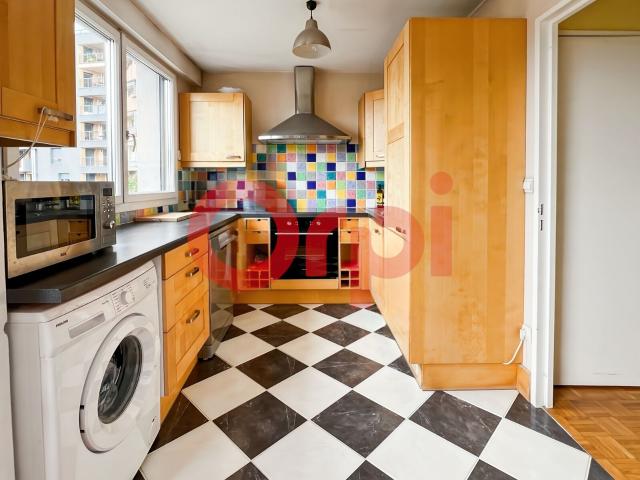 Location appartement, 46.05 m² T 1 à Lyon 8, 828 €