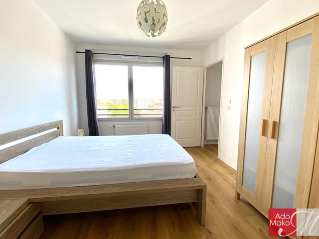 Location appartement, 48.89 m² T 1 à Annemasse, 1 315 €