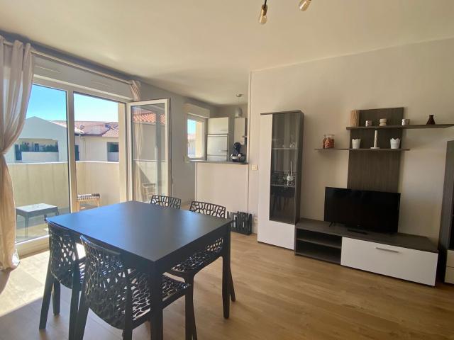 Location appartement, 49.34 m² T 2 à Bayonne, 800 €