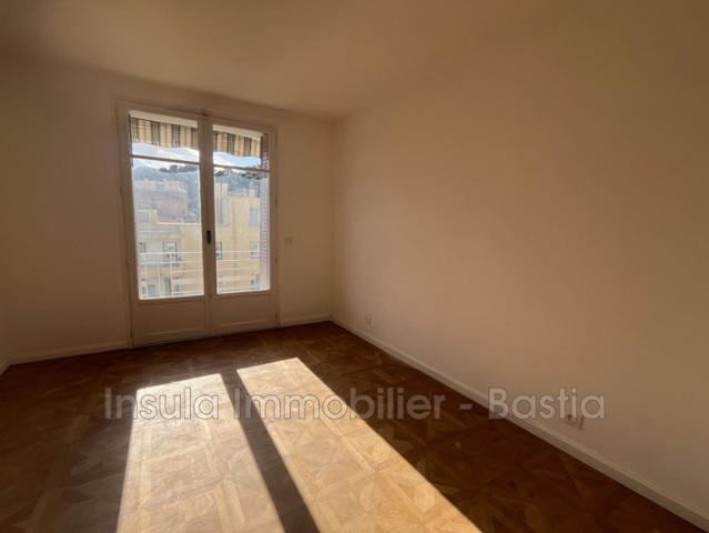 location appartement 4 Pièce s