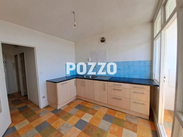 Location Appartement 4 pièce s 73 m² Granville
