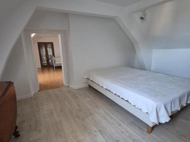Location Appartement 4 pièces 46 m2 à Écommoy