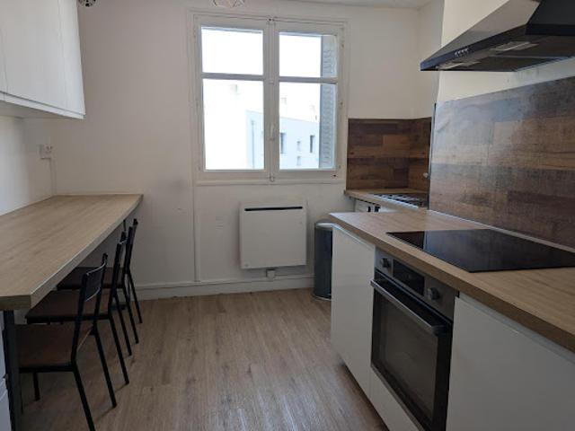 Location Appartement 4 pièces 53 m2 Grenoble