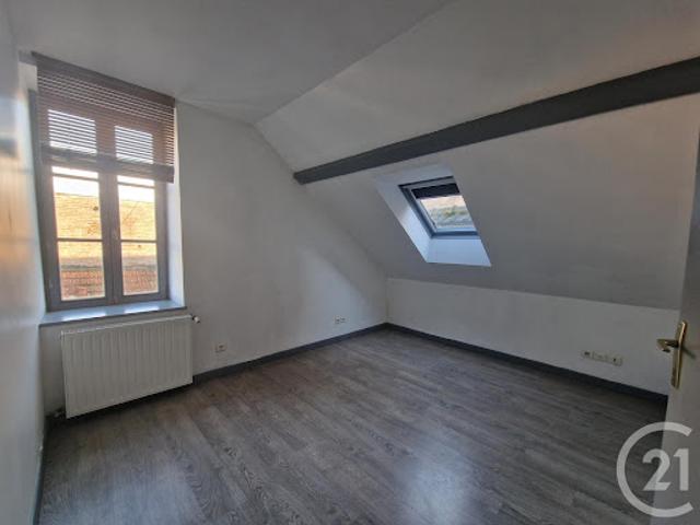 Location Appartement 4 pièces 55.93 m2 Nevers