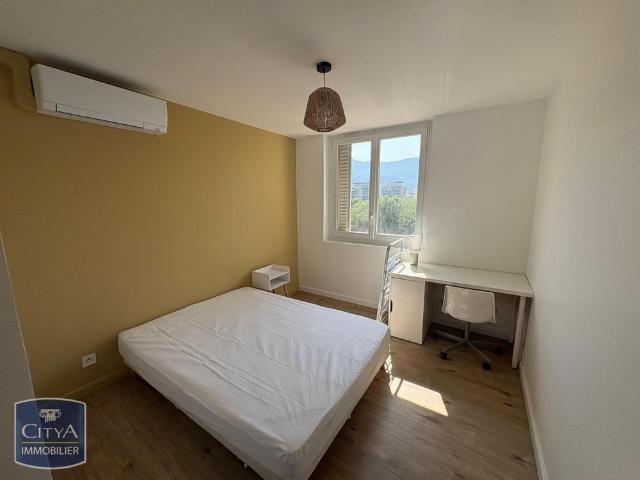Location Appartement 4 pièces 58m² GRENOBLE 38000