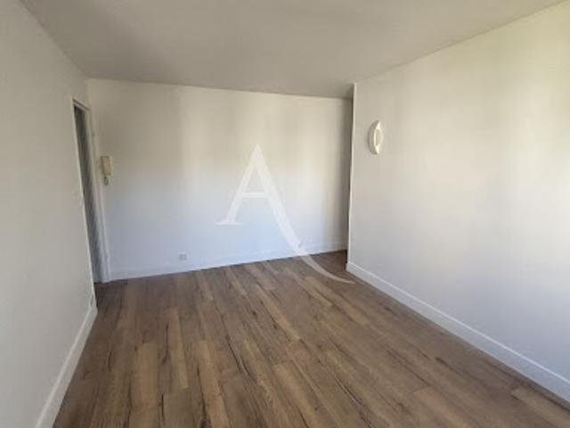 Location Appartement 4 pièces 63.37 m2 Vitry sur Seine