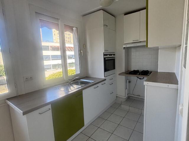 Appartement 4 pièces Vitry sur Seine 63.37m² 1296€ à louer